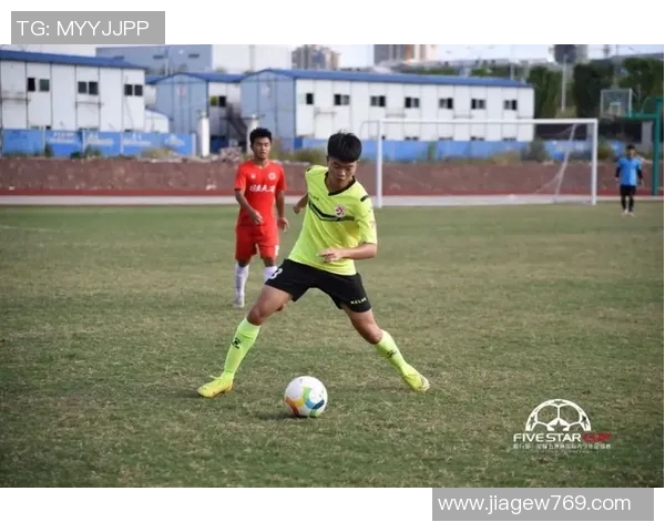 王品月专访足球明星揭秘赛场背后的故事与人生哲学