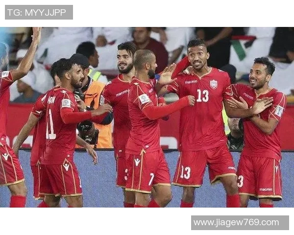 武汉足球队进攻体系解析：战术创新与团队协作的完美结合