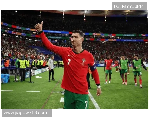 当红不让却无所作为的足球明星背后的故事与未来展望